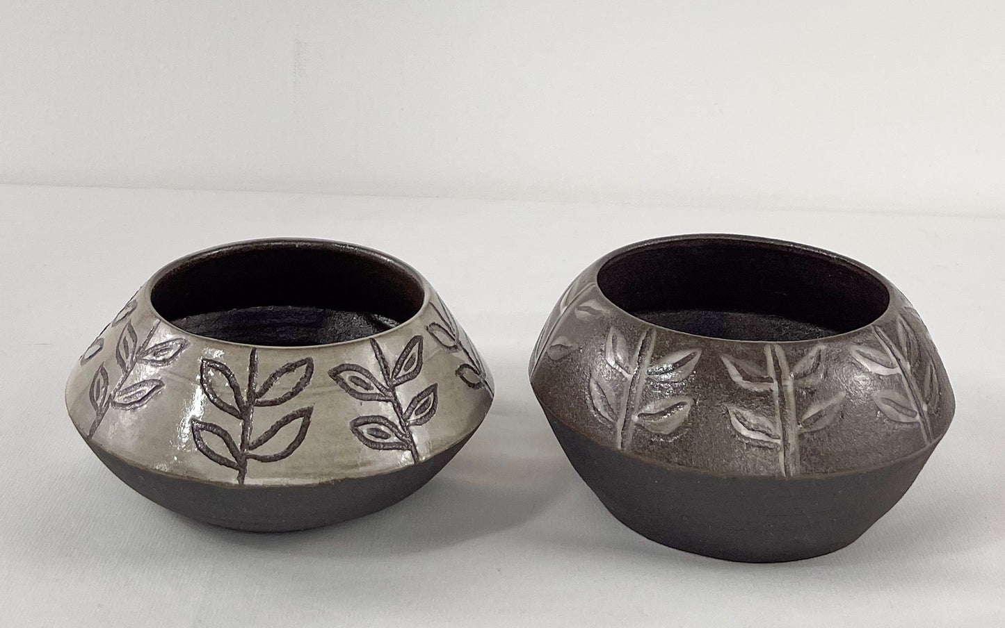 Carved Leaves Small Bowl Set of 2